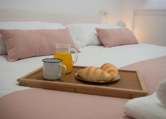 Bhost - Magdalena Lll Córdova